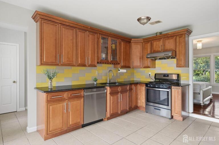 Photo 12 of 20 Franklin Drive, Plainsboro NJ 08536, Plainsboro, NJ