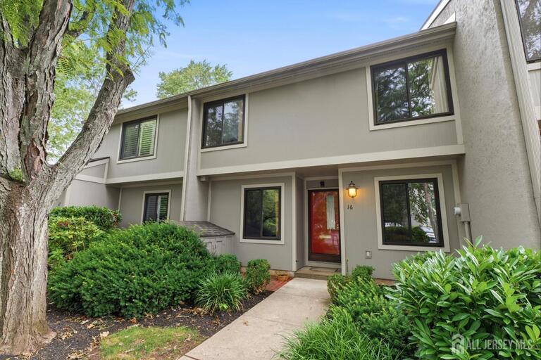 Photo 1 of 16 Irongate, Metuchen NJ 08840, Metuchen, NJ