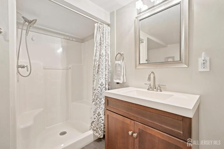 Photo 19 of 176 N Broadway Street, South Amboy NJ 08879, South Amboy, NJ