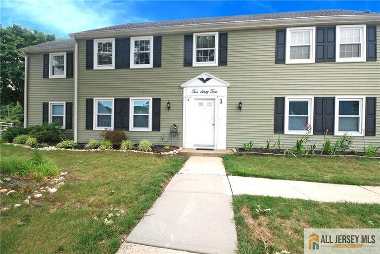 Photo 1 of 264 Middlebury Lane # A, Monroe NJ 08831, Monroe, NJ