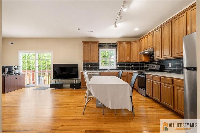 Photo 10 of 160 Teeple Place, South Plainfield NJ 07080, South Plainfield, NJ
