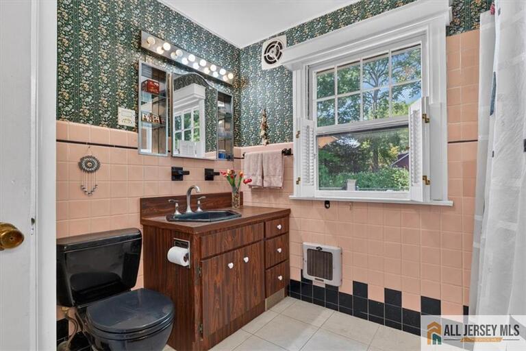Photo 44 of 179 Lake Avenue, Metuchen NJ 08840, Metuchen, NJ