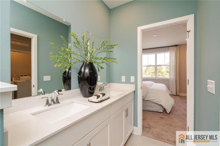 Photo 24 of 172 Leona Stewart Lane, Pennington NJ 08534, Pennington, NJ
