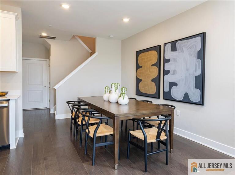 Photo 5 of 172 Leona Stewart Lane, Pennington NJ 08534, Pennington, NJ