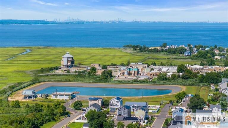 Photo 4 of 507 Edmunds Avenue, Union Beach NJ 07735, Union Beach, NJ