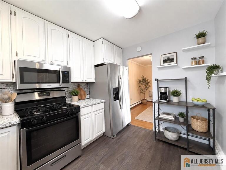 Photo 2 of 406 Cranbury Road # 7, East Brunswick NJ 08816, East Brunswick, NJ