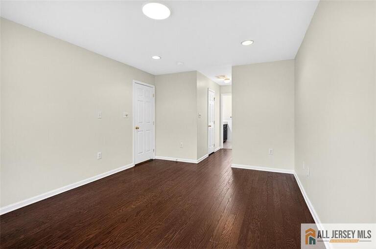 Photo 25 of 68 Osprey Drive, Old Bridge NJ 08857, Old Bridge, NJ