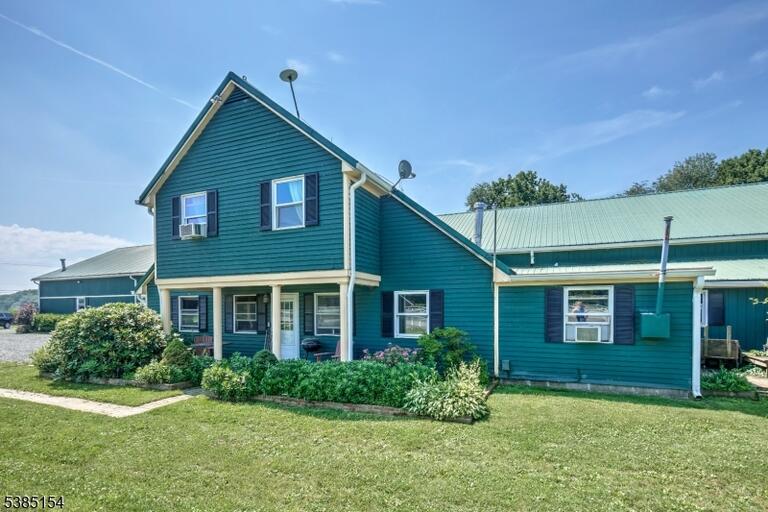 Property listing MLS 3988419 photo 1