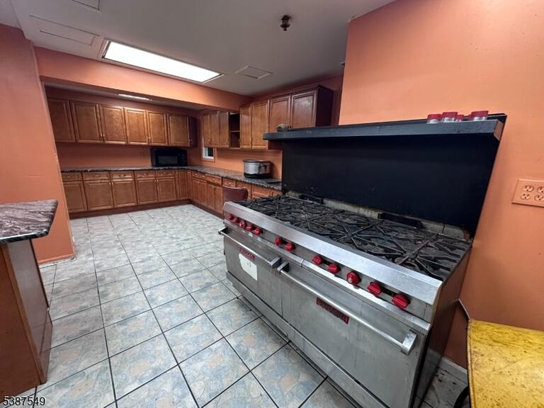 Property listing MLS 3991476 photo 16