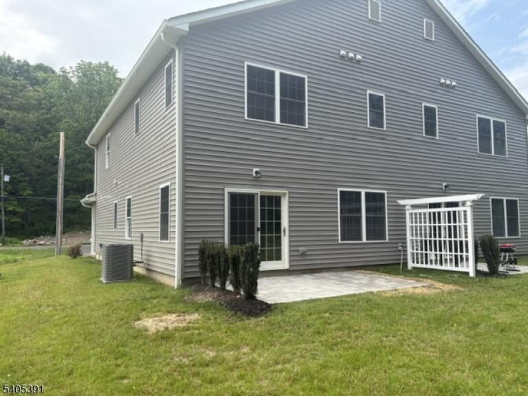 Property listing MLS 4004709 photo 13