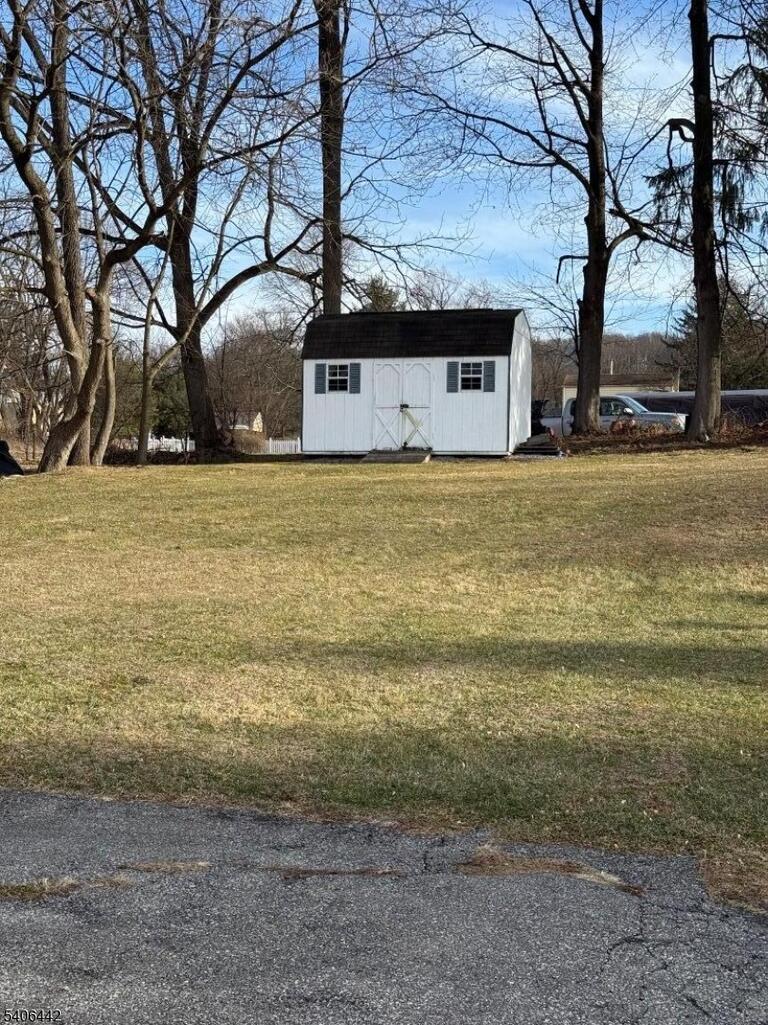 Property listing MLS 4005634 photo 8