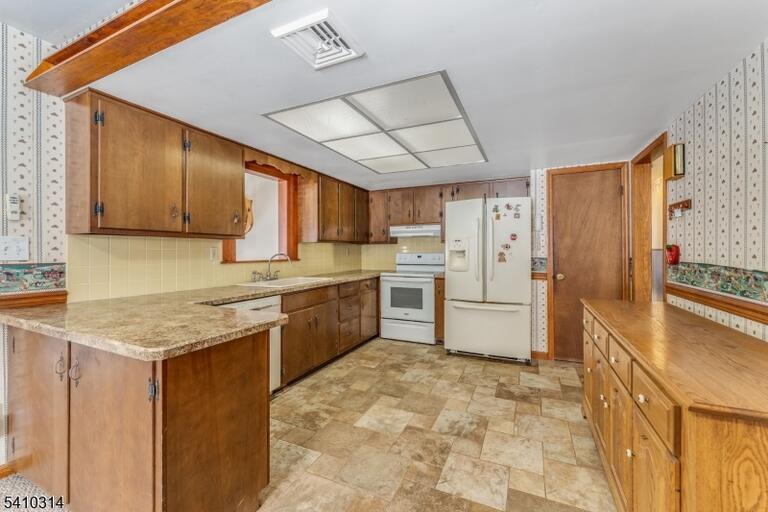 Property listing MLS 4010576 photo 7