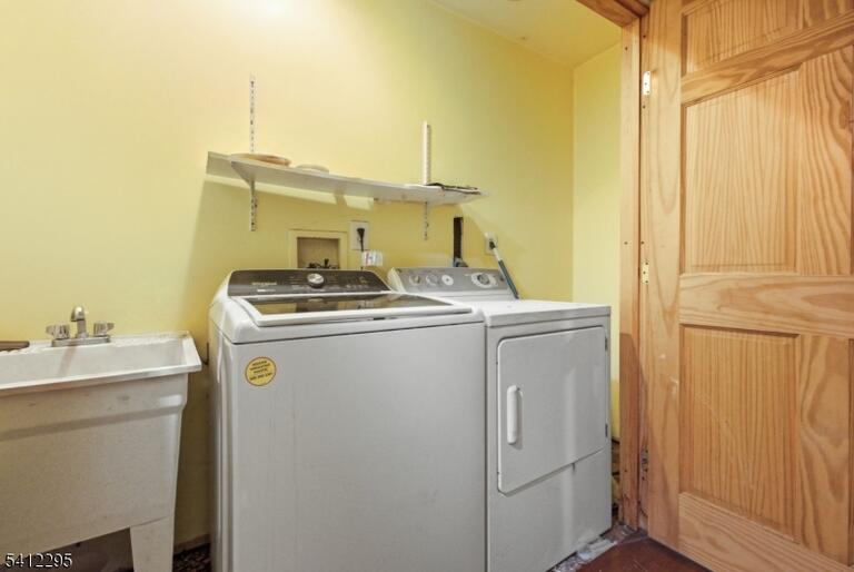 Property listing MLS 4010738 photo 36