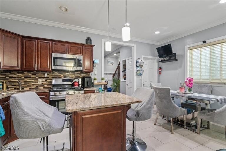 Property listing MLS 4010945 photo 7