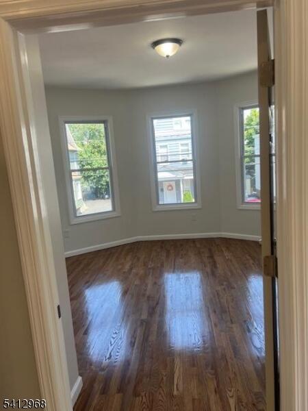 Property listing MLS 4011002 photo 3