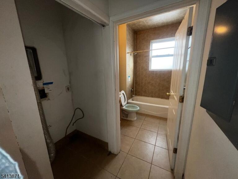 Property listing MLS 4011760 photo 11