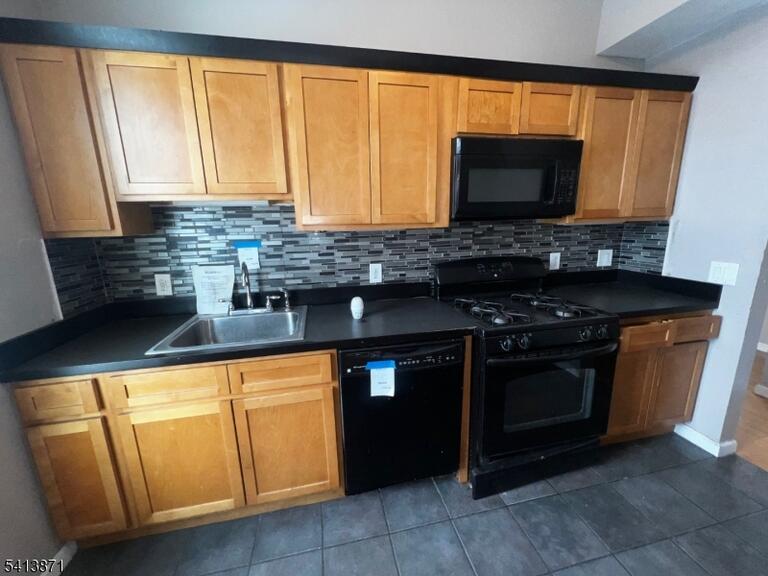 Property listing MLS 4011760 photo 13