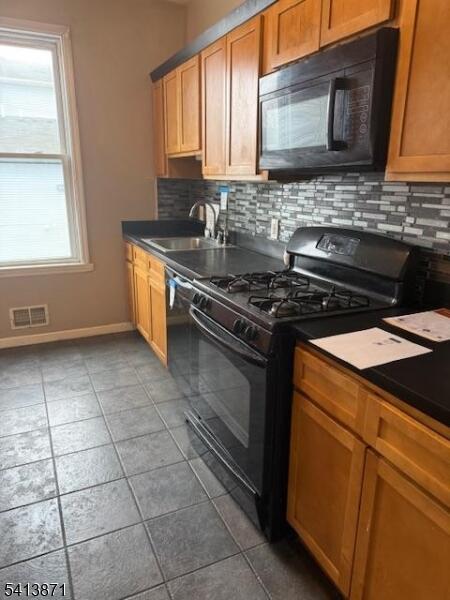 Property listing MLS 4011760 photo 29