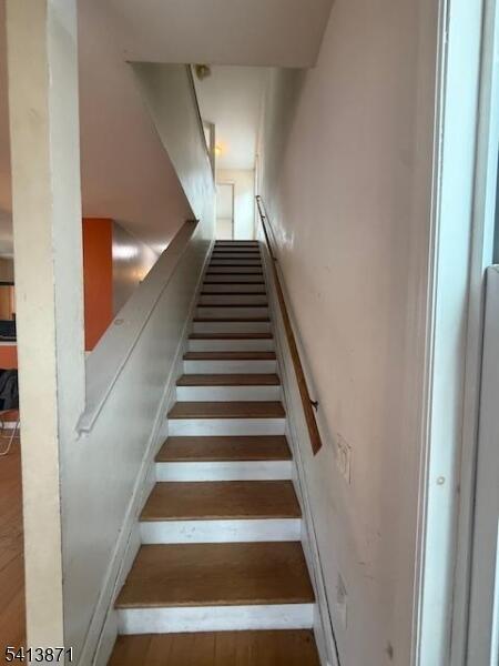 Property listing MLS 4011760 photo 39