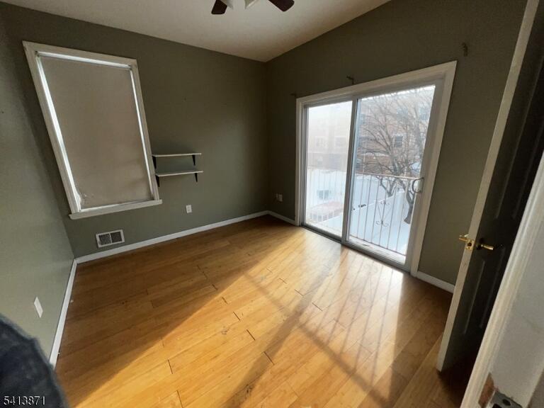 Property listing MLS 4011760 photo 8