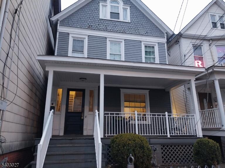 Property listing MLS 4011792 photo 1