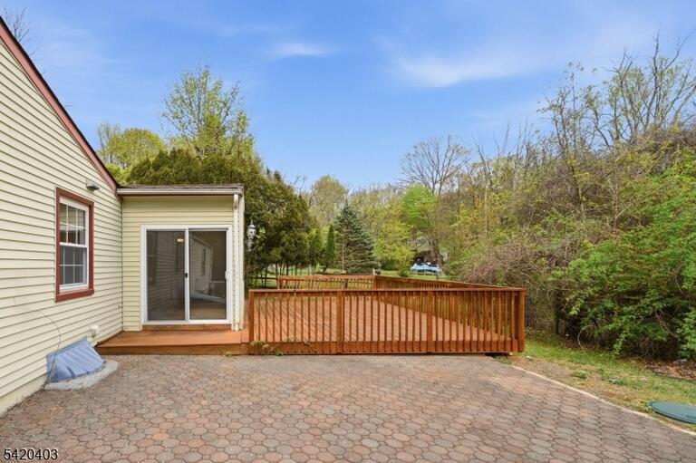 Property listing MLS 4017356 photo 22