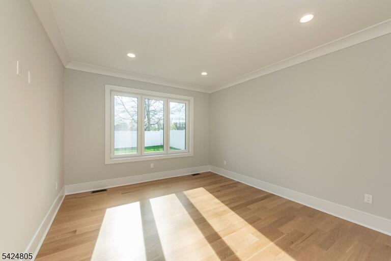 Property listing MLS 4021308 photo 18