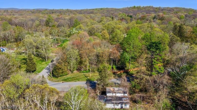 Property listing MLS 4021525 photo 3