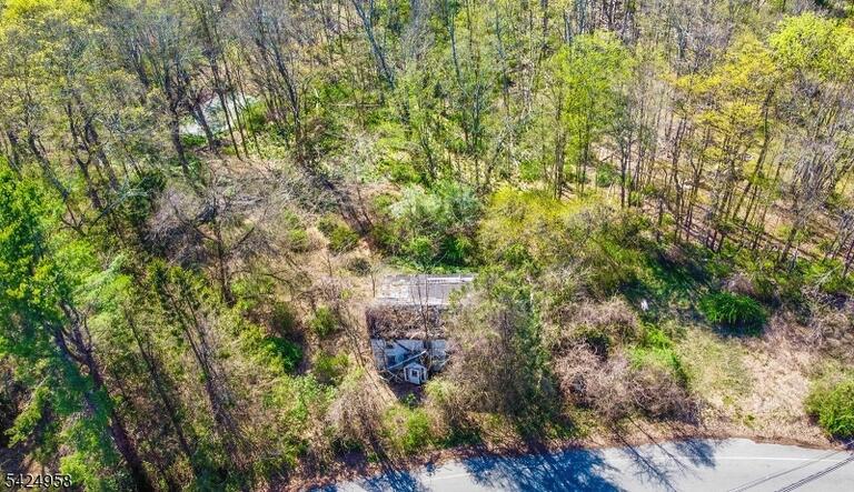 Property listing MLS 4021525 photo 9