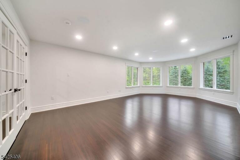 Property listing MLS 4021720 photo 24