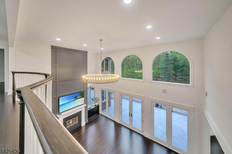 Property listing MLS 4021720 photo 27
