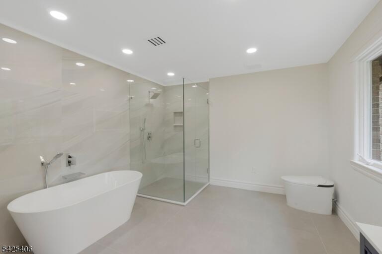 Property listing MLS 4021720 photo 34