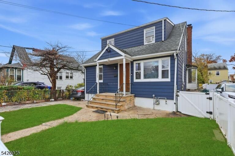 Property listing MLS 4022229 photo 2