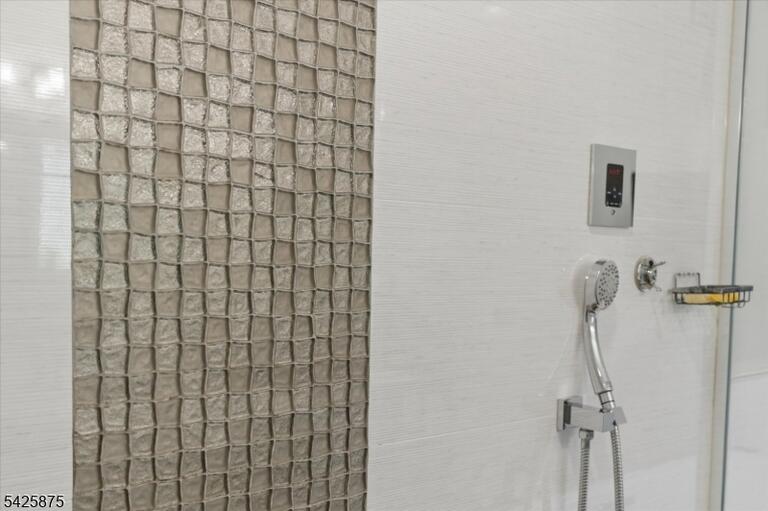 image-4022351-38.jpeg