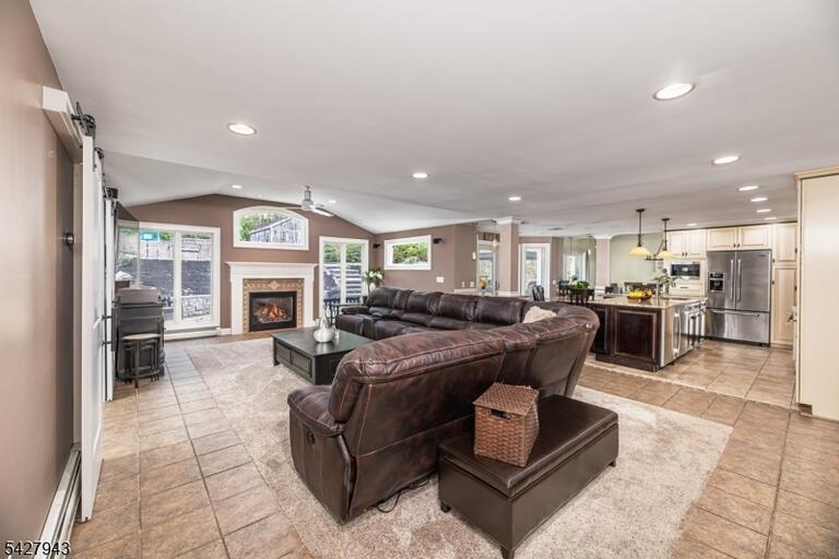 image-4023889-10.jpeg