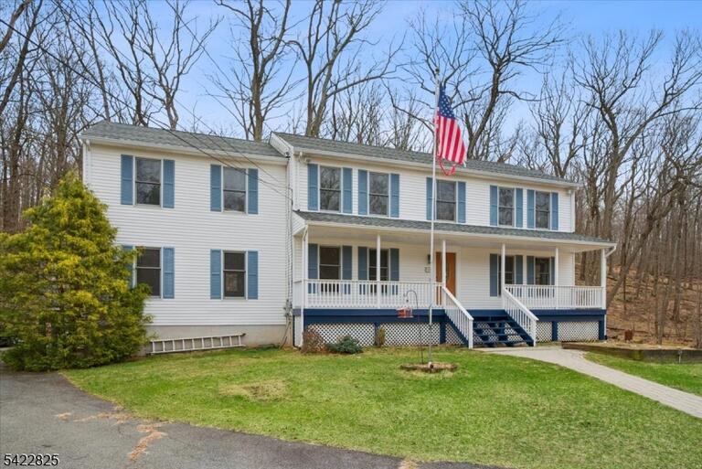 Property listing MLS 4024671 photo 1