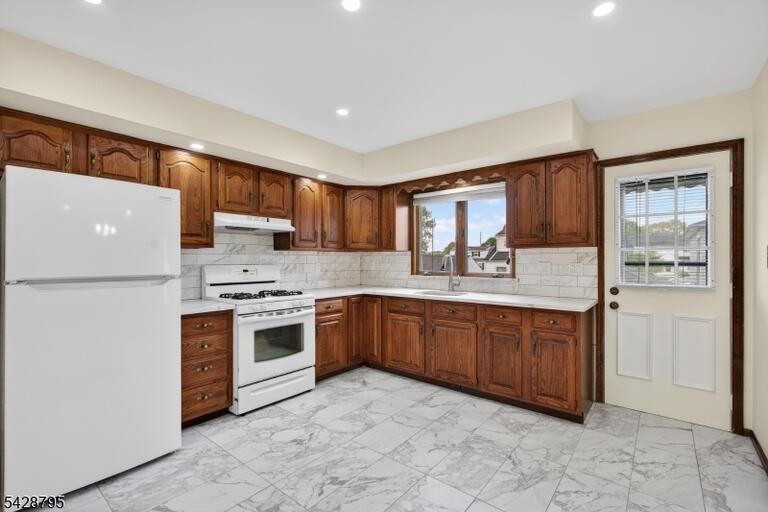 image-4024835-10.jpeg