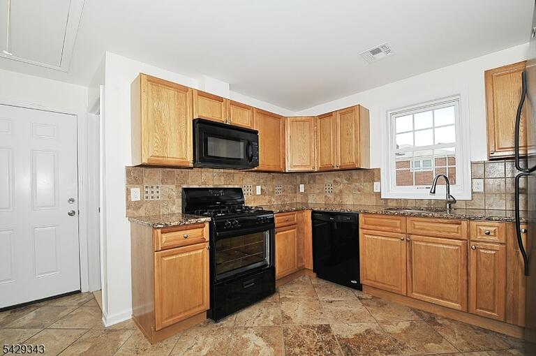Property listing MLS 4025182 photo 6