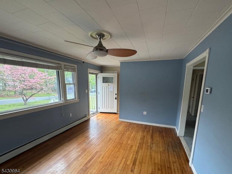 Property listing MLS 4026642 photo 3