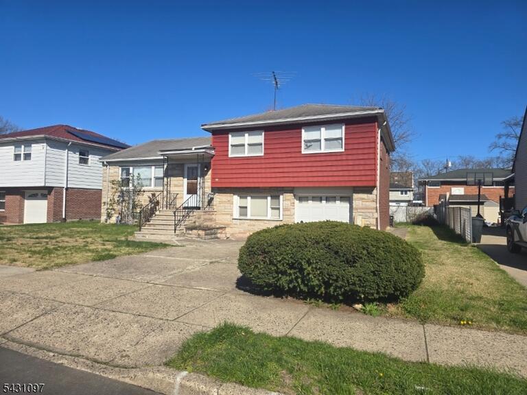 Property listing MLS 4026709 photo 2