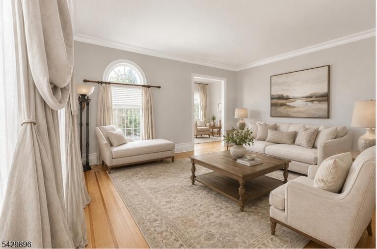 Property listing MLS 4026921 photo 5