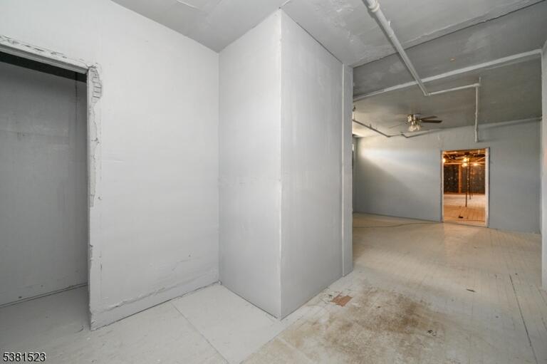 Property listing MLS 4027344 photo 28