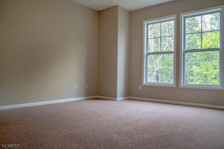Property listing MLS 4027863 photo 26