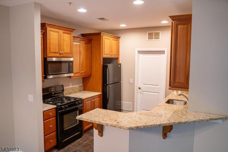 Property listing MLS 4027863 photo 9