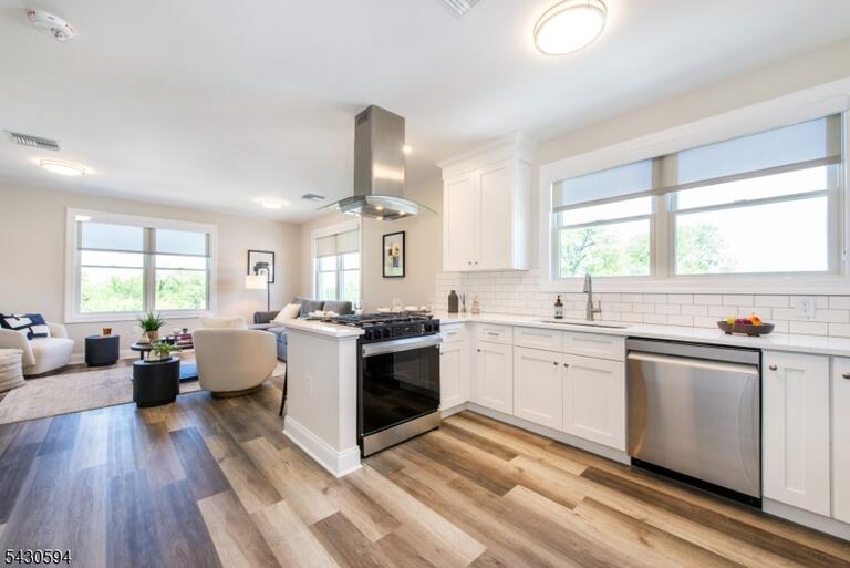 Property listing MLS 4028032 photo 8