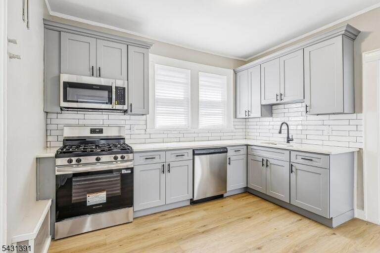 Property listing MLS 4028072 photo 1