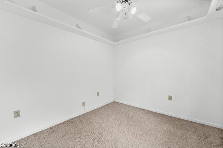 Property listing MLS 4028509 photo 17