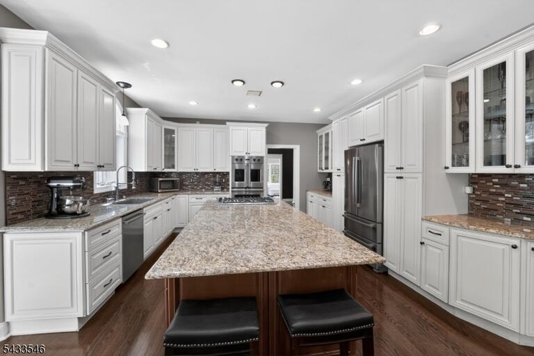 Property listing MLS 4029126 photo 10