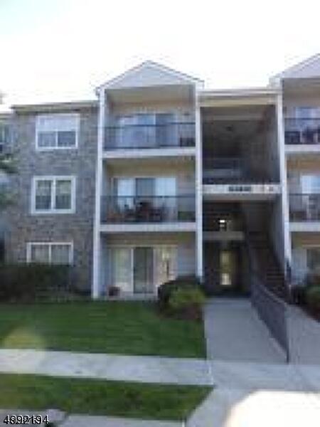 Property listing MLS 4029498 photo 2