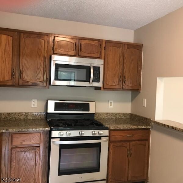 Property listing MLS 4029498 photo 4